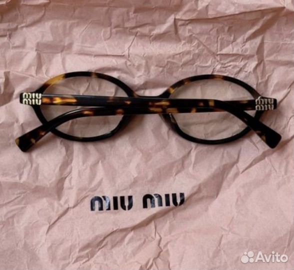 Очки Miu Miu