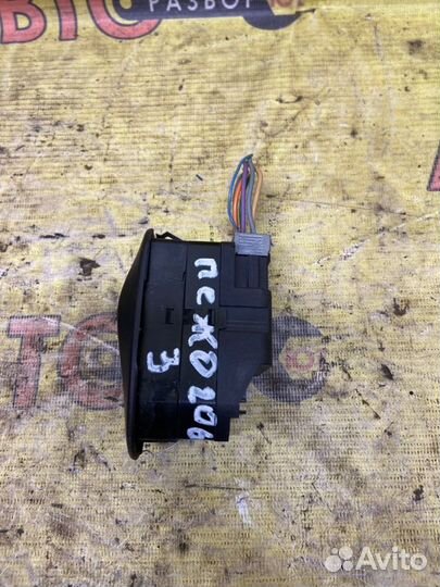 Блок управления стеклоподъемниками Peugeot 206 T13