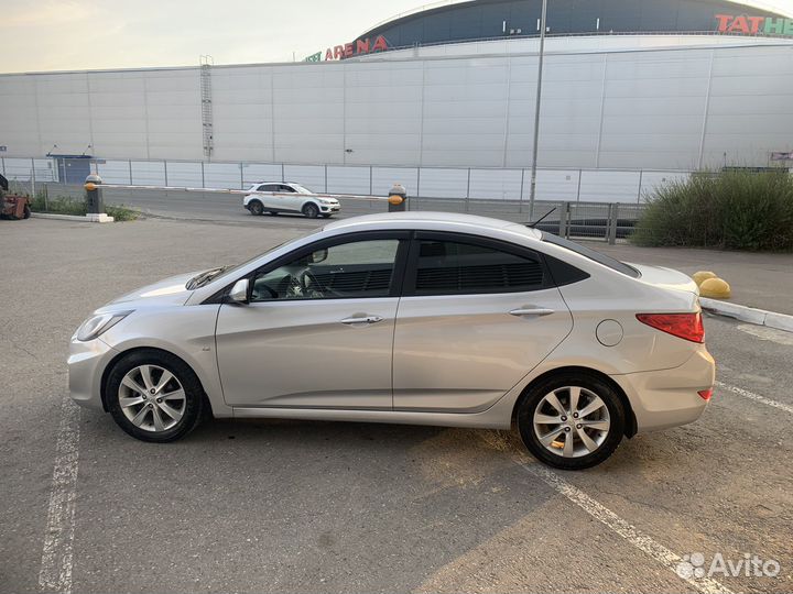 Hyundai Solaris 1.6 AT, 2012, 68 700 км