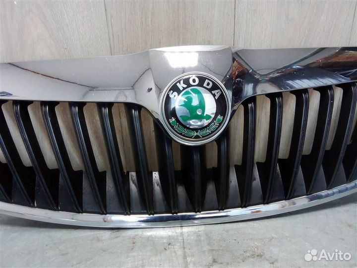 Решетка радиатора от Skoda Octavia (A5 1Z) 2004
