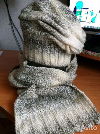 Шапка с шарфом