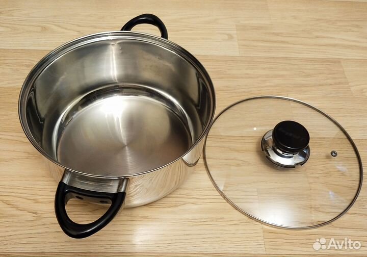 Кастрюля из нержавейки 5 литров Berghoff