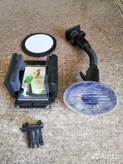 Автомобильный универсальный держатель