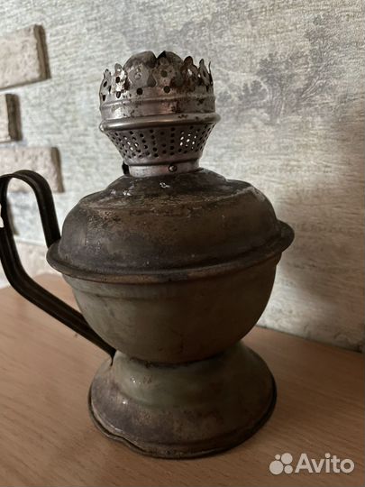 Керосиновая лампа