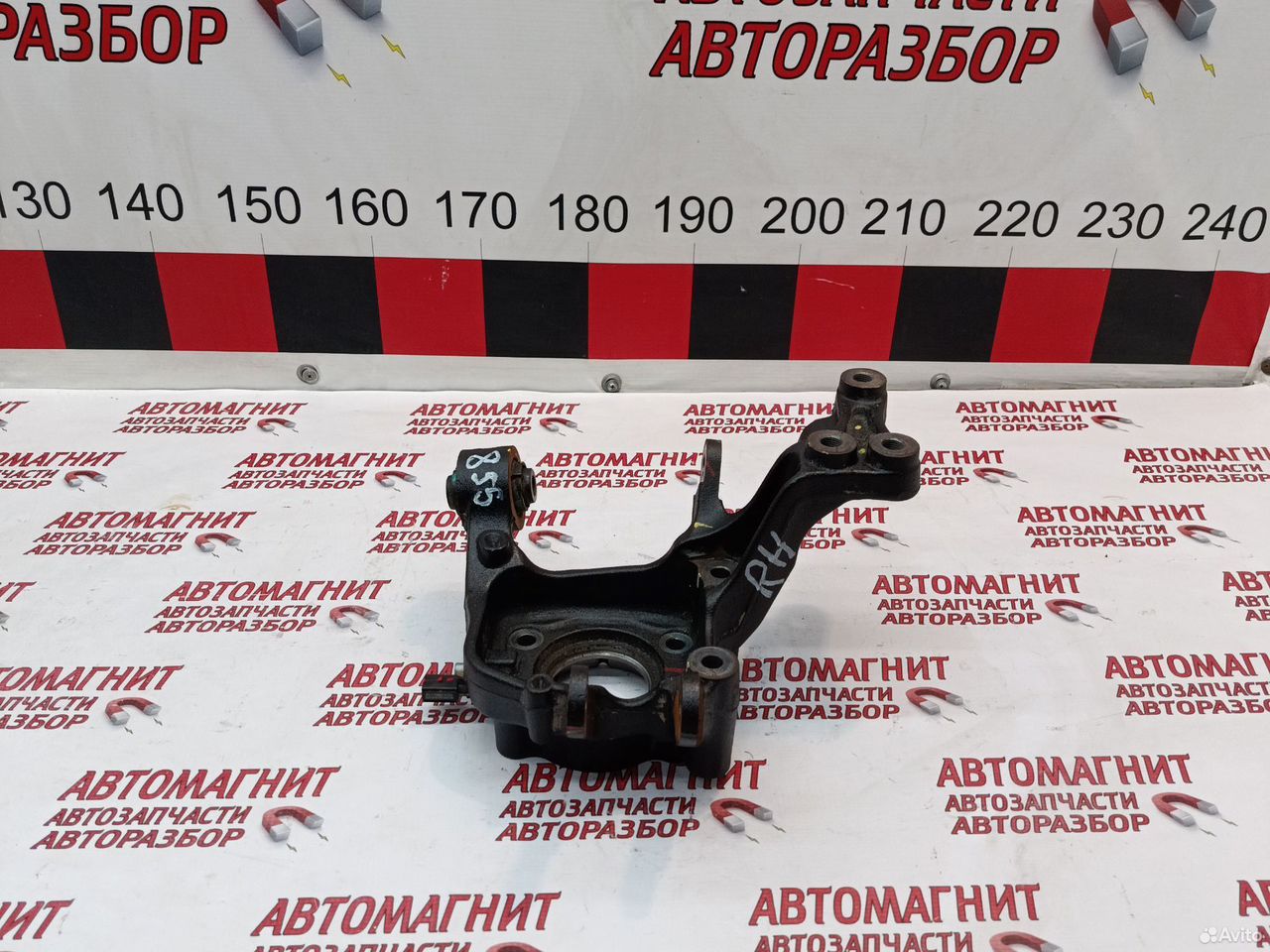 Цапфа задняя правая GAC GS8 1000км