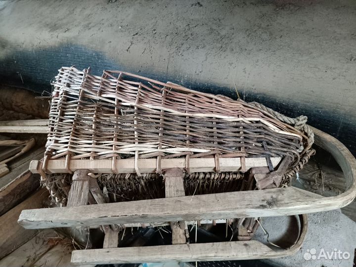 Санки старинные