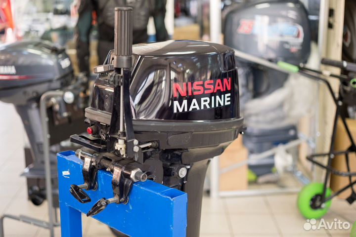 Лодочный мотор nissan marine NM 18 E2 S витрина