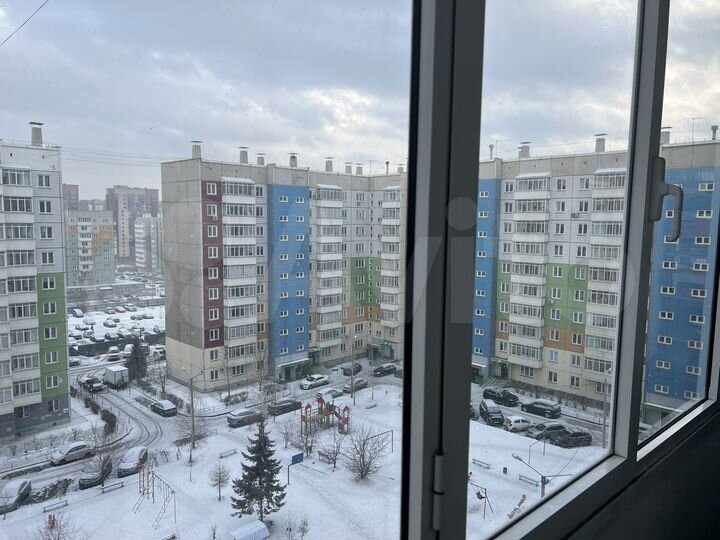 1-к. квартира, 32 м², 8/10 эт.