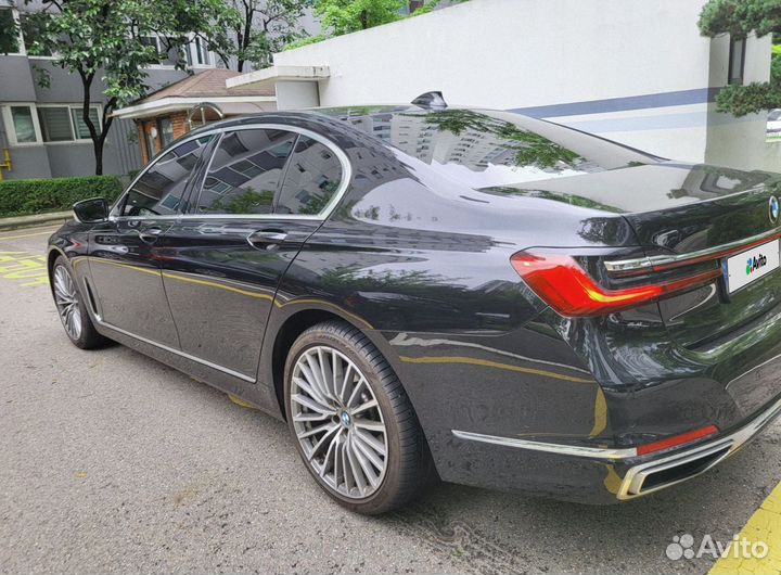 BMW 7 серия 3.0 AT, 2022, 22 000 км
