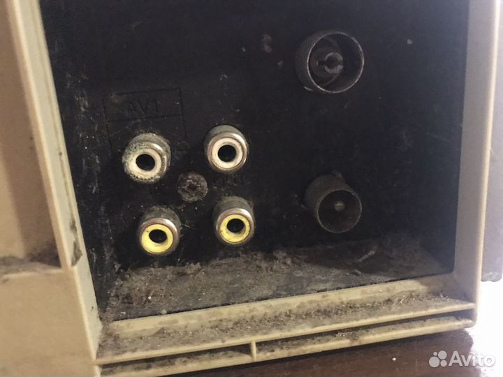 Видеомагнитофон LG L415 на запчасти