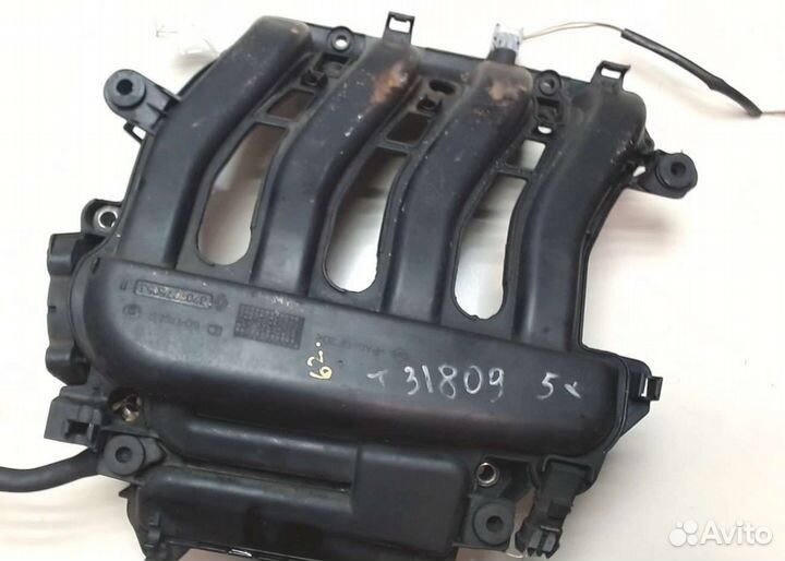 Впускной коллектор