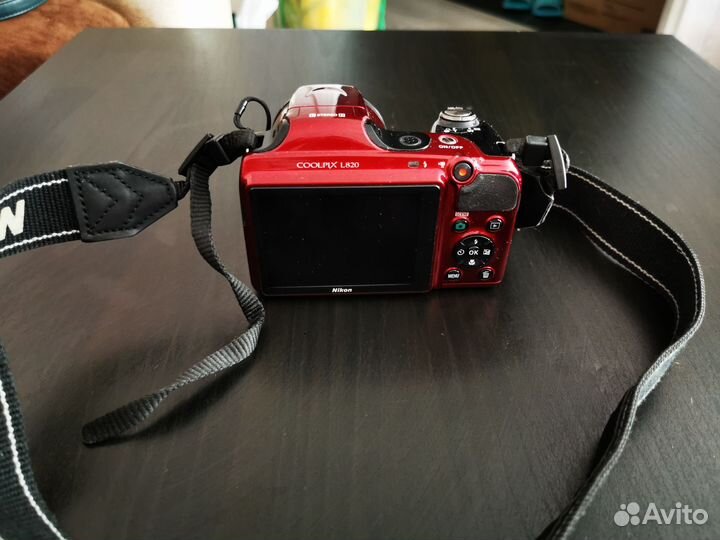Компактный цифровой фотоаппарат Nikon Coolpix L820
