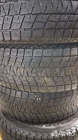 Bridgestone Blizzak DM-V1 225/65 R17 106T