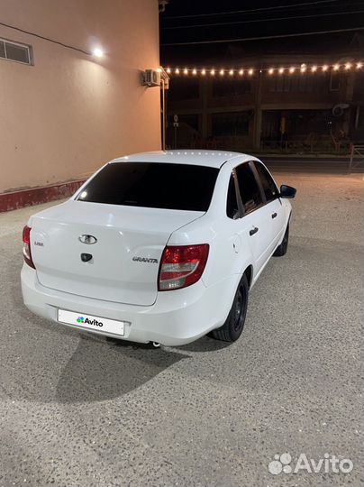 LADA Granta 1.6 МТ, 2017, битый, 145 000 км