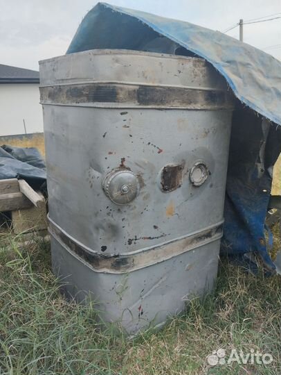 Топливный бак на man ф2000