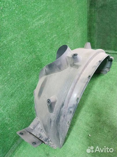 Подкрылок передний правый Bmw X3 E83 M54B30 (3.0)