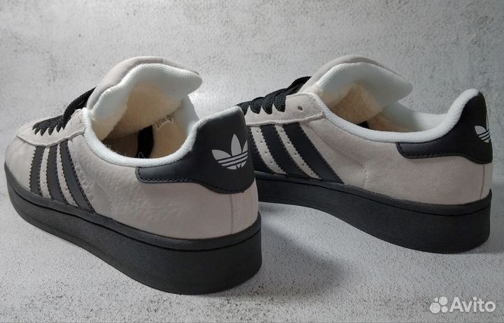 Зимние кроссовки адидас