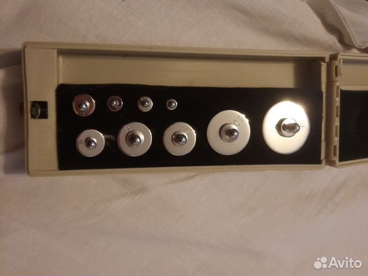 Набор гирь лабораторных