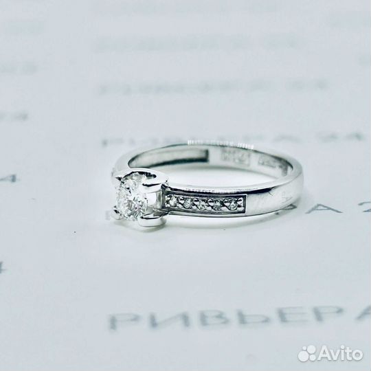 Золотое кольцо с бриллиантами 585 проба вес 1,73