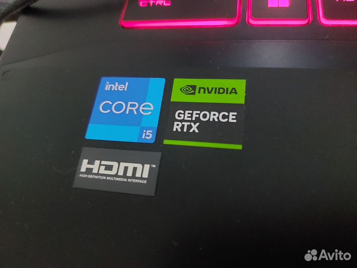 17,3 игровой ноутбук RTX 3050, i5 11, 8гб, ssd512