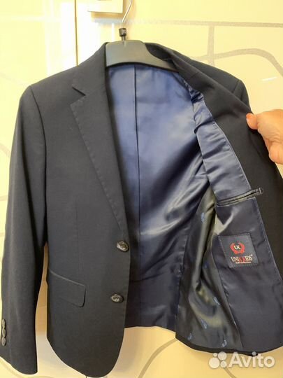 Школьный костюм для мальчика 128 тройка