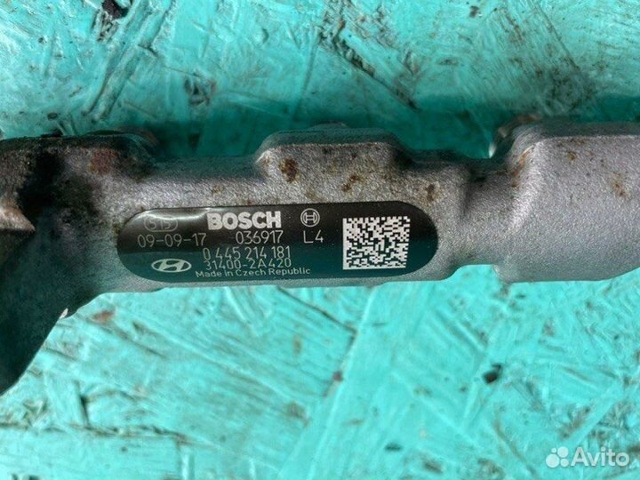 Топливная рампа Kia Soul 1. AM D4FB 08-14