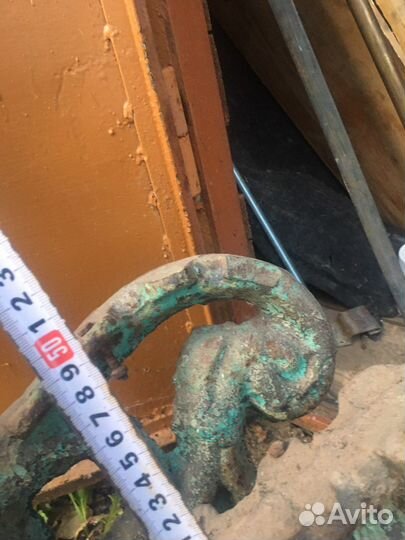 Скамейка чугунная старинная