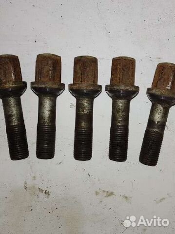 Колесные болты Mercedes G class W463