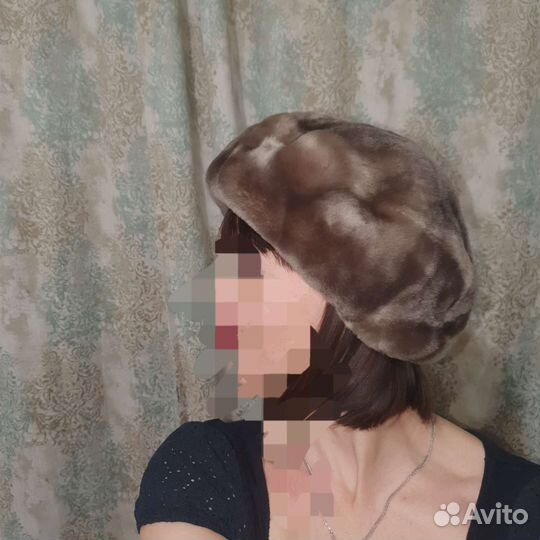 Берет женский мутон