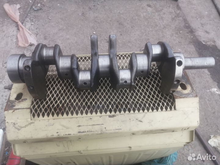 Коленвал 4d56 т