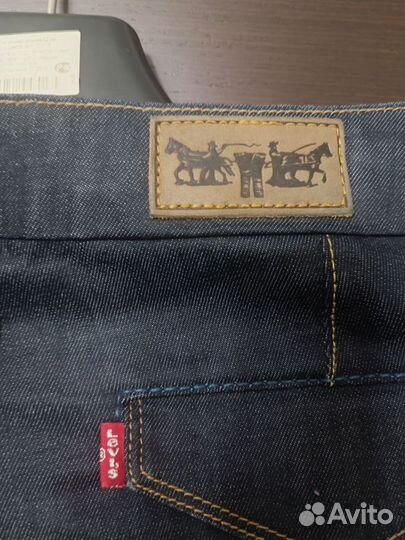 Джинсы levis