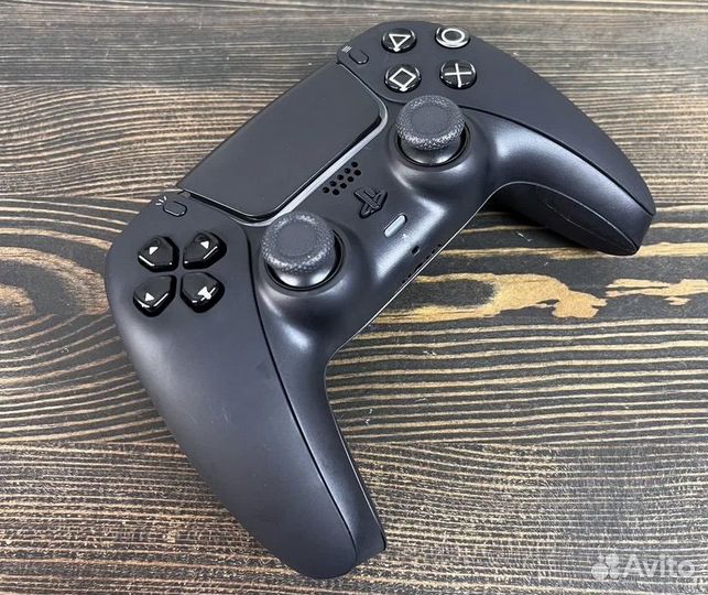 Геймпад DualShock 4 Dualsense