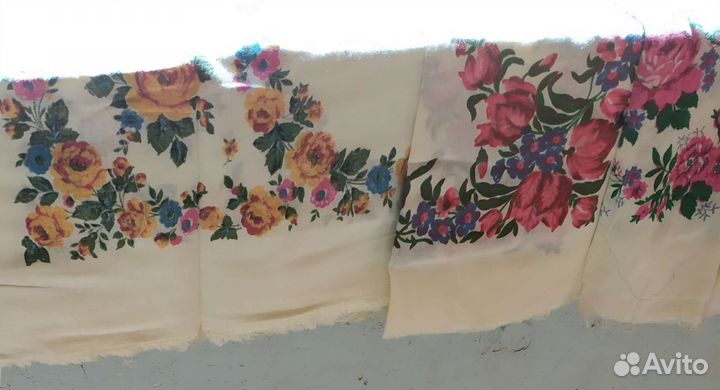 Продаются разные косынки, платки