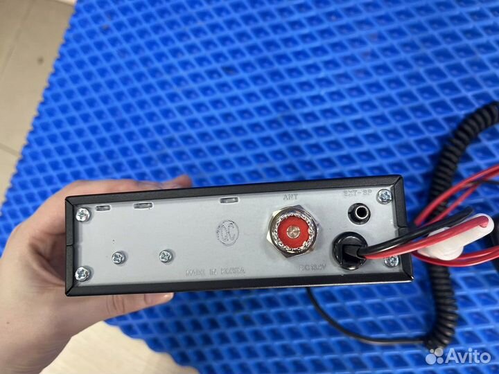 А) Автомобильная рация megajet MJ-100 с антенной(4