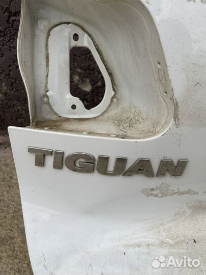 Крышка багажника Volkswagen Tiguan 2011-2016