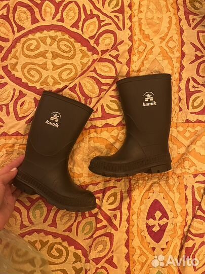 Резиновые сапоги