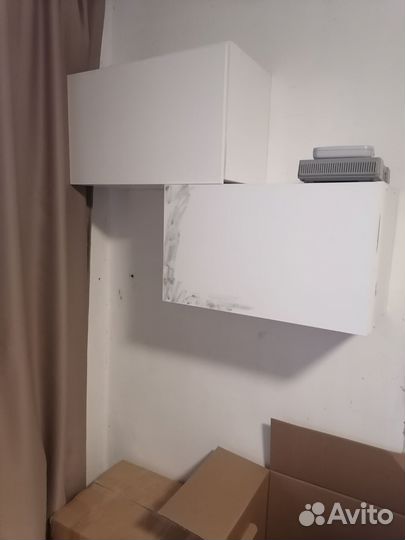 Маникюрный стол