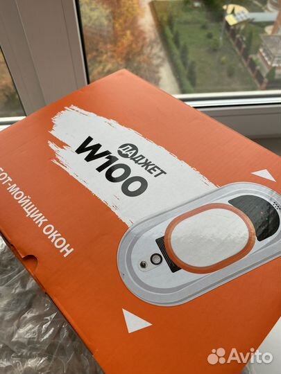Робот мойщик окон новый даджет w100