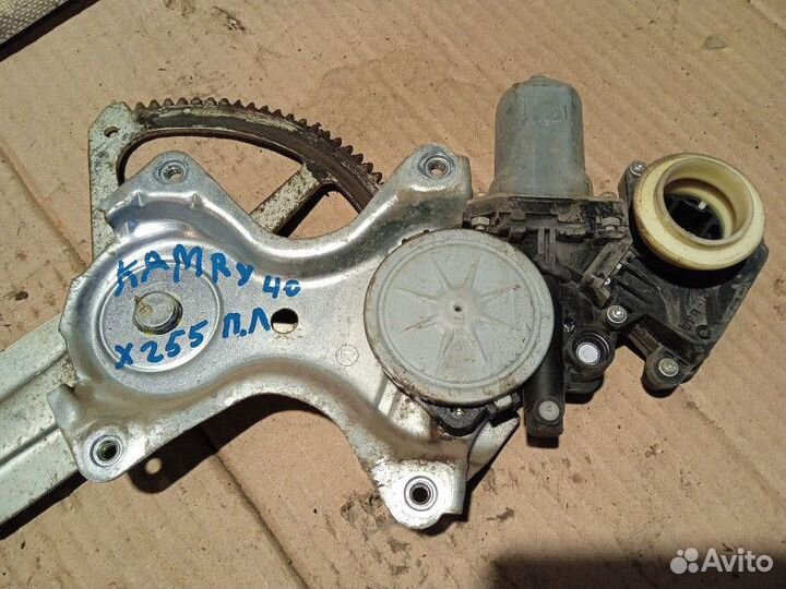 Стеклоподъемник передний левый Toyota Camry 40