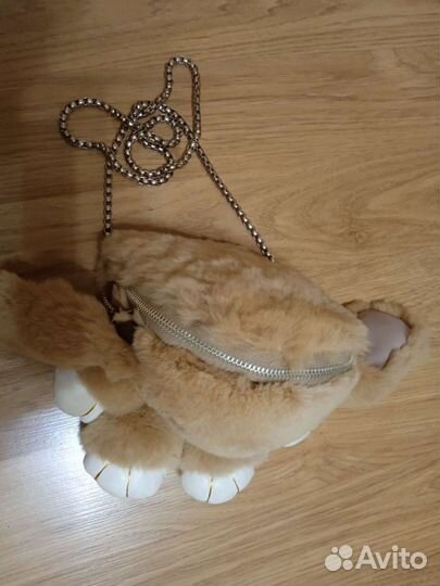 Заяц- рюкзак детский меховой