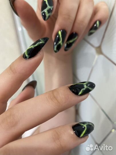 Маникюр&Педикюр