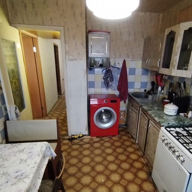 Комната 17 м² в 2-к., 3/5 эт.