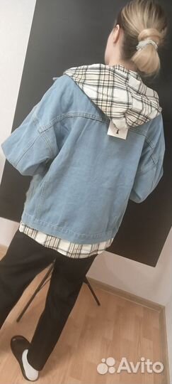 Джинсовая куртка женская