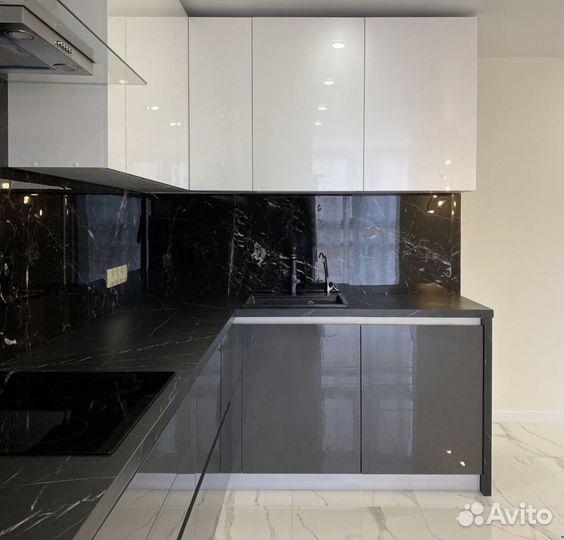 Оттенки Серого с деревом на заказ с гарантией