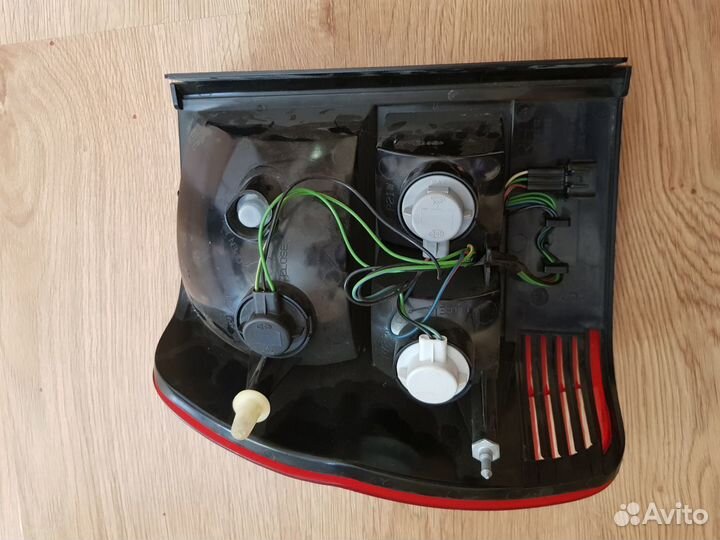 Mitsubishi Pajero Pinin фонарь