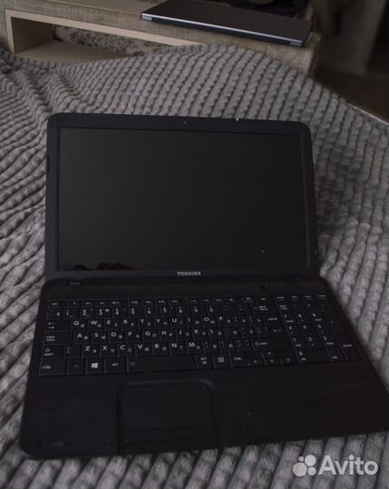 Toshiba i5, SSD, 8GB