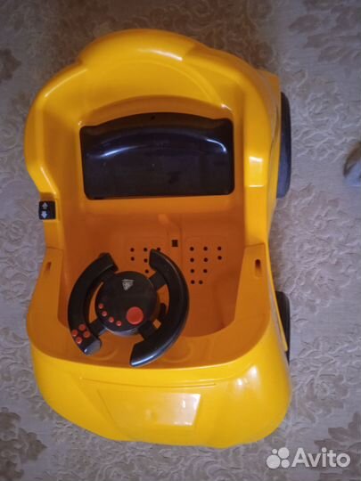 Детский электромобиль