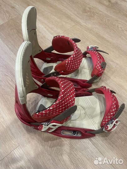 Крепление для сноуборда burton malavita M EST