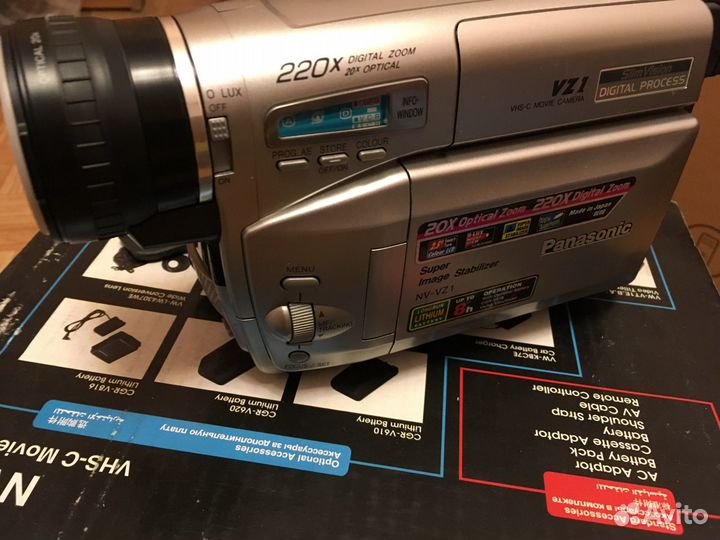 Видеокамера Panasonic NV-VZ1