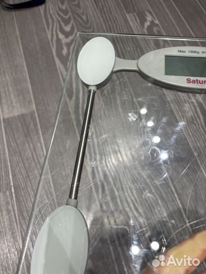 Весы напольные Saturn